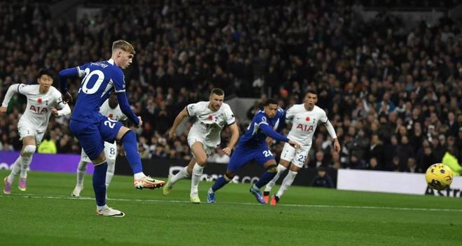 意媒：新星伊万-马耶首次入选一线队，他在国米的未来计划中