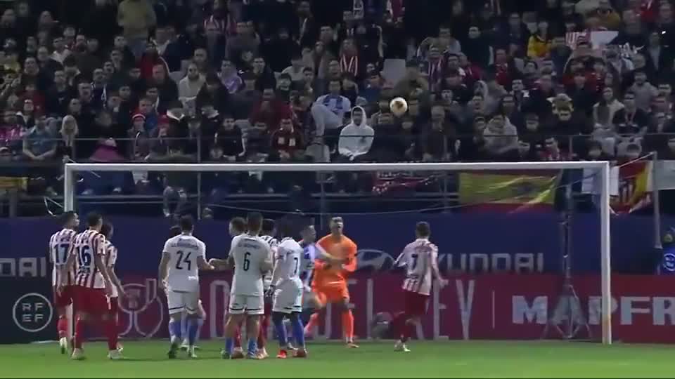 基米希：当萨内、维尔茨等人投身防守时，我们就能取得胜利