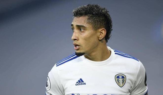 篮球CBA官方公布比赛精彩瞬间