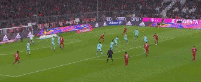 里夫斯：詹姆斯投了那个球人们会骂他该传，传了又说他该投